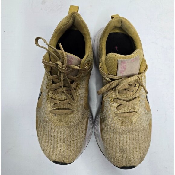 Nike Women's React Infinity Run Flyknit 3 Wheat Gold Sneaker  size 9.5 - Picture 5 of 16